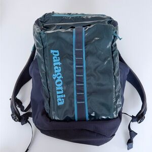 Patagonia Black Hole 25L Backpack